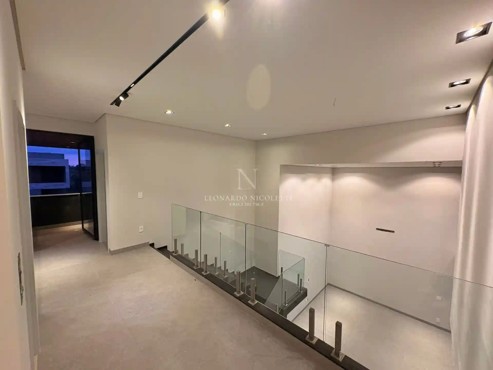 Casa de Condomínio com 3 quartos à venda, 409m² — foto 11 de 23