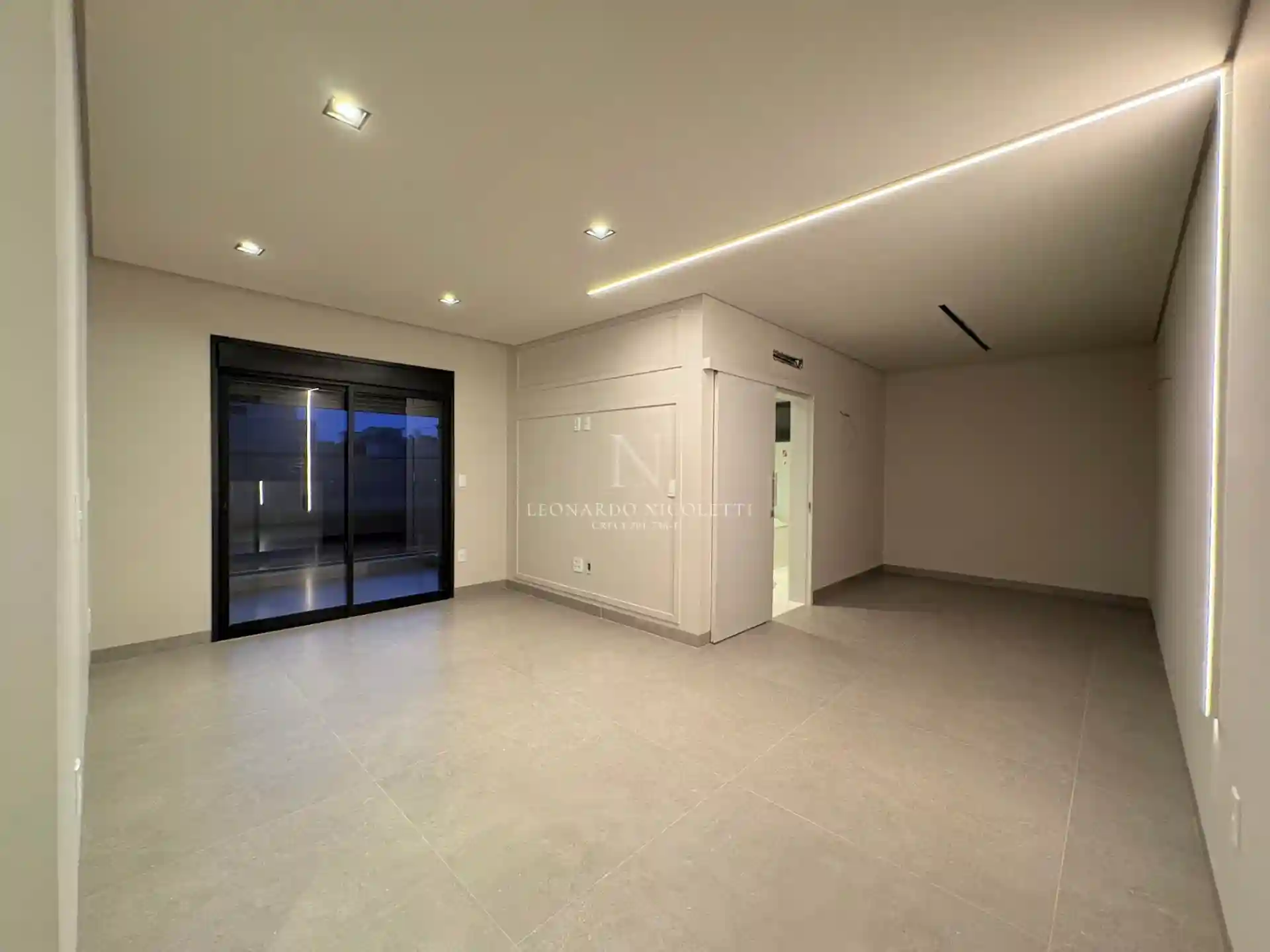 Casa de Condomínio com 3 quartos à venda, 409m² — foto 13 de 23