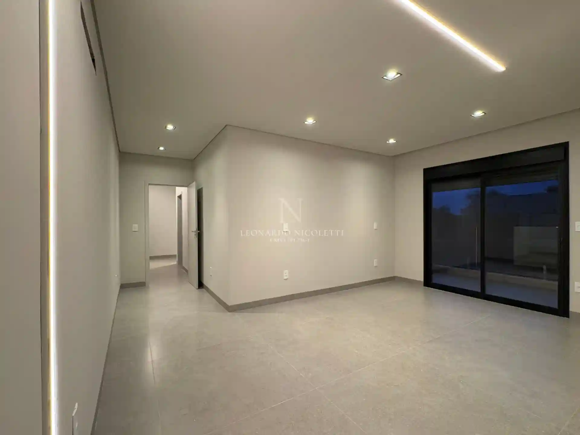 Casa de Condomínio com 3 quartos à venda, 409m² — foto 14 de 23