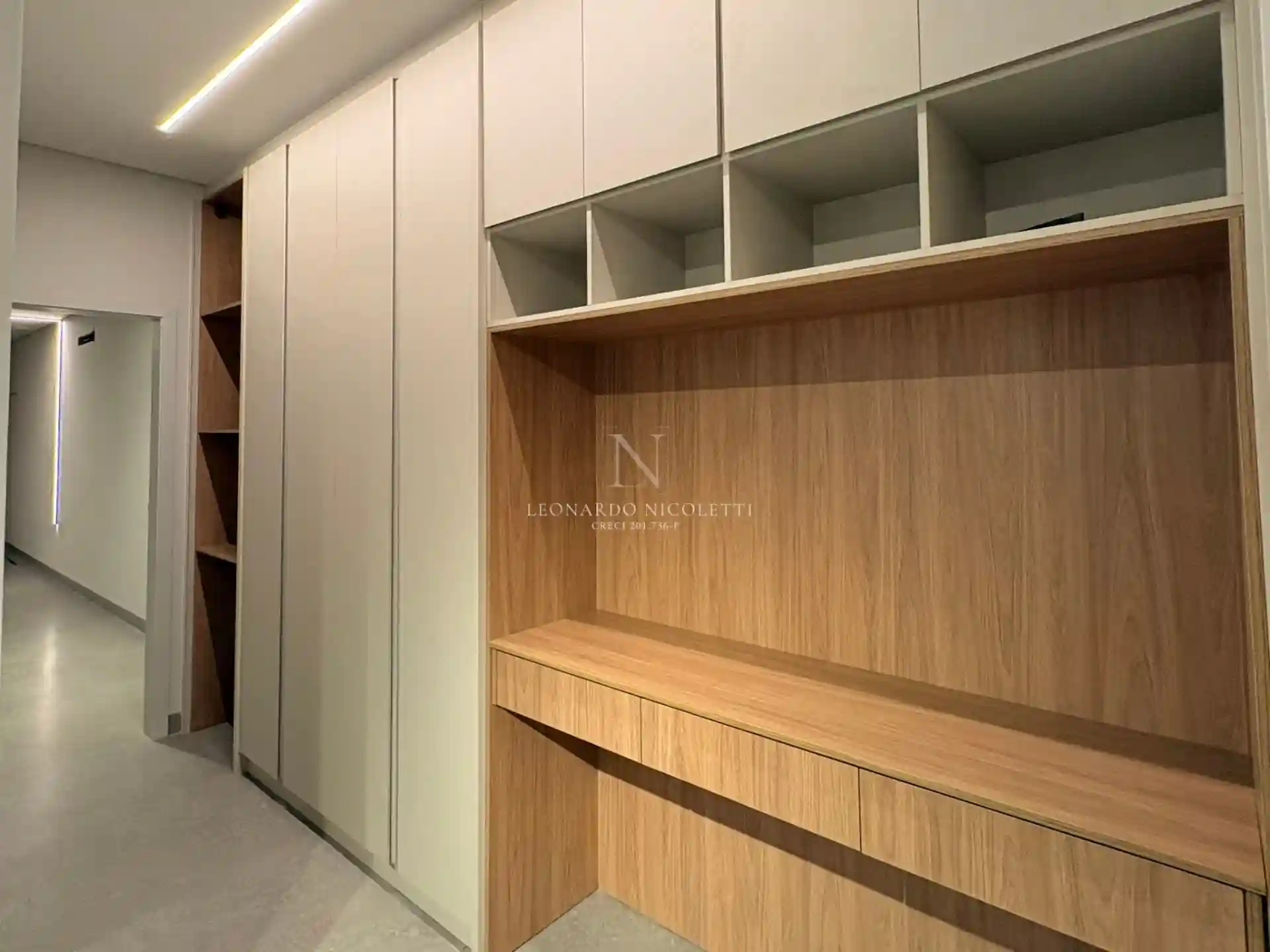 Casa de Condomínio com 3 quartos à venda, 409m² — foto 12 de 23