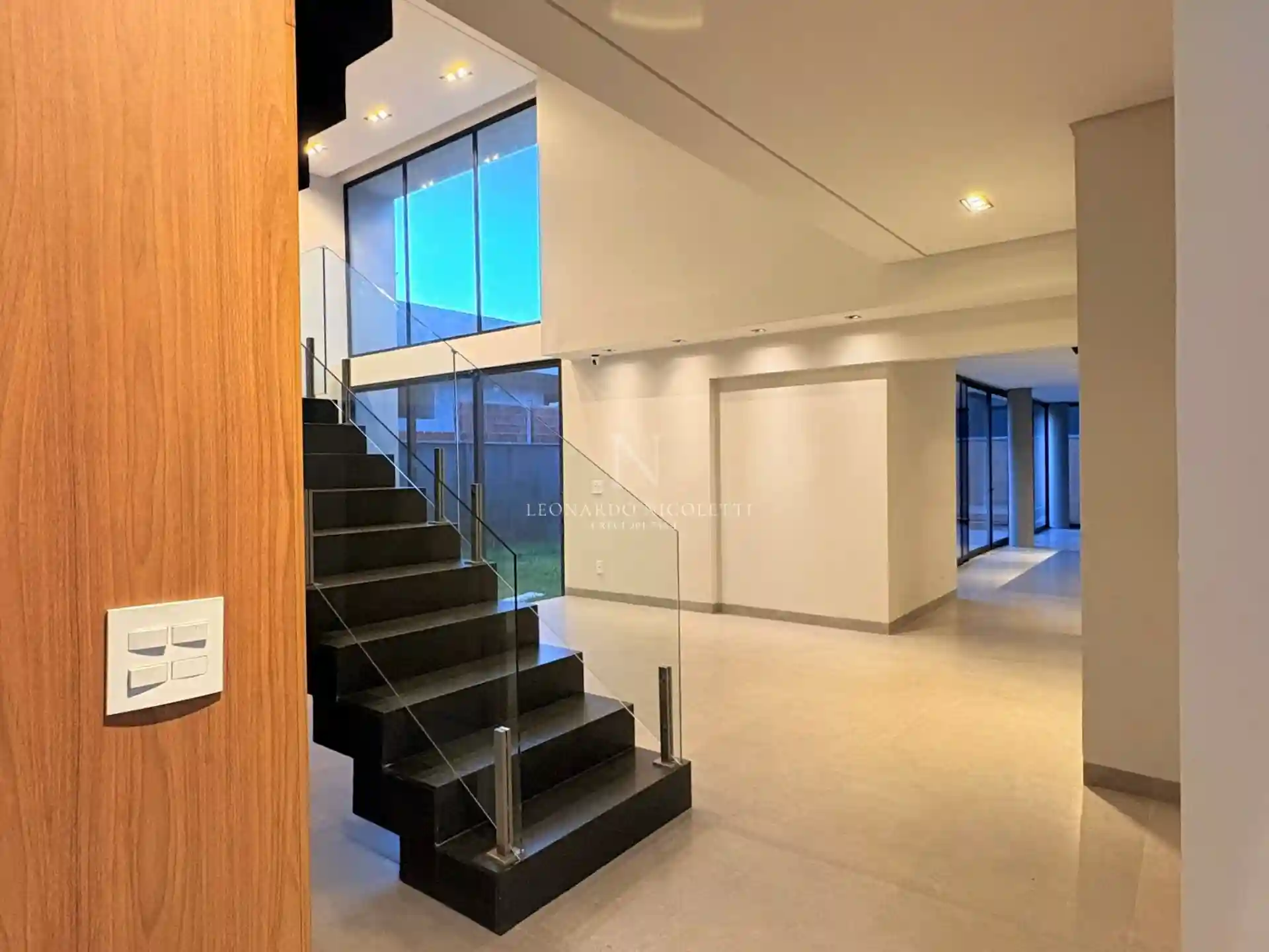 Casa de Condomínio com 3 quartos à venda, 409m² — foto 6 de 23