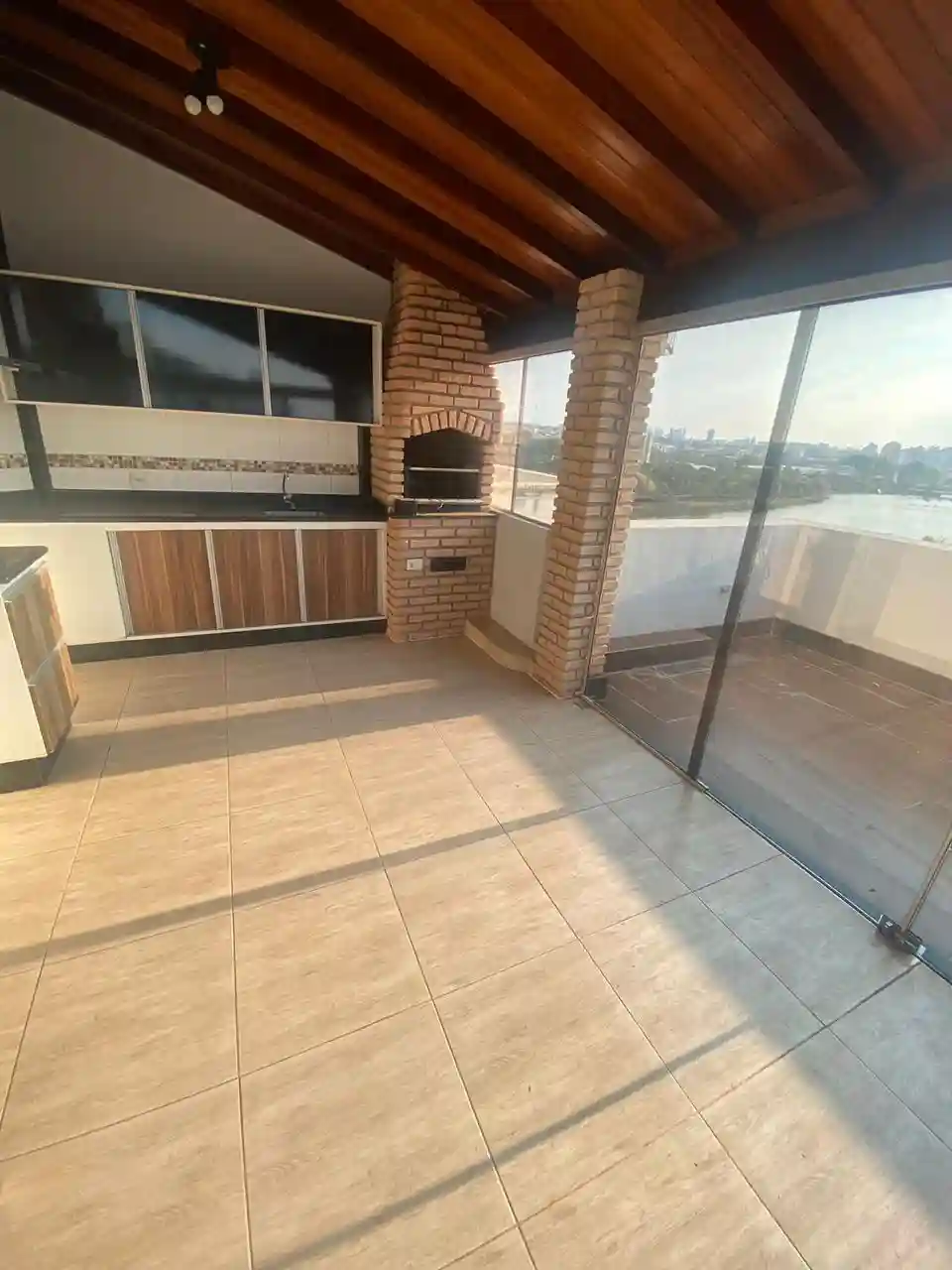 Apartamento com 3 quartos à venda, 150m² — foto 4 de 4