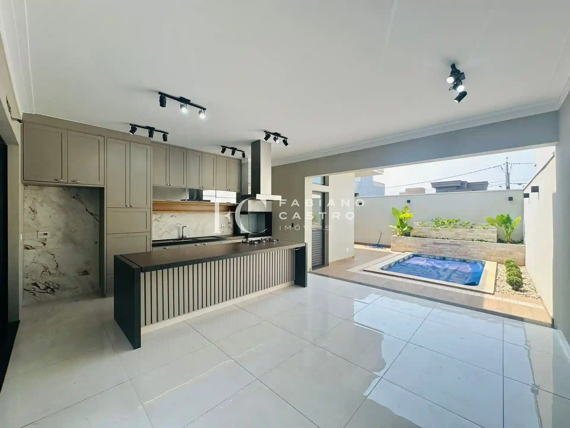 Casa de Condomínio com 3 quartos à venda, 175m² — foto 7 de 25