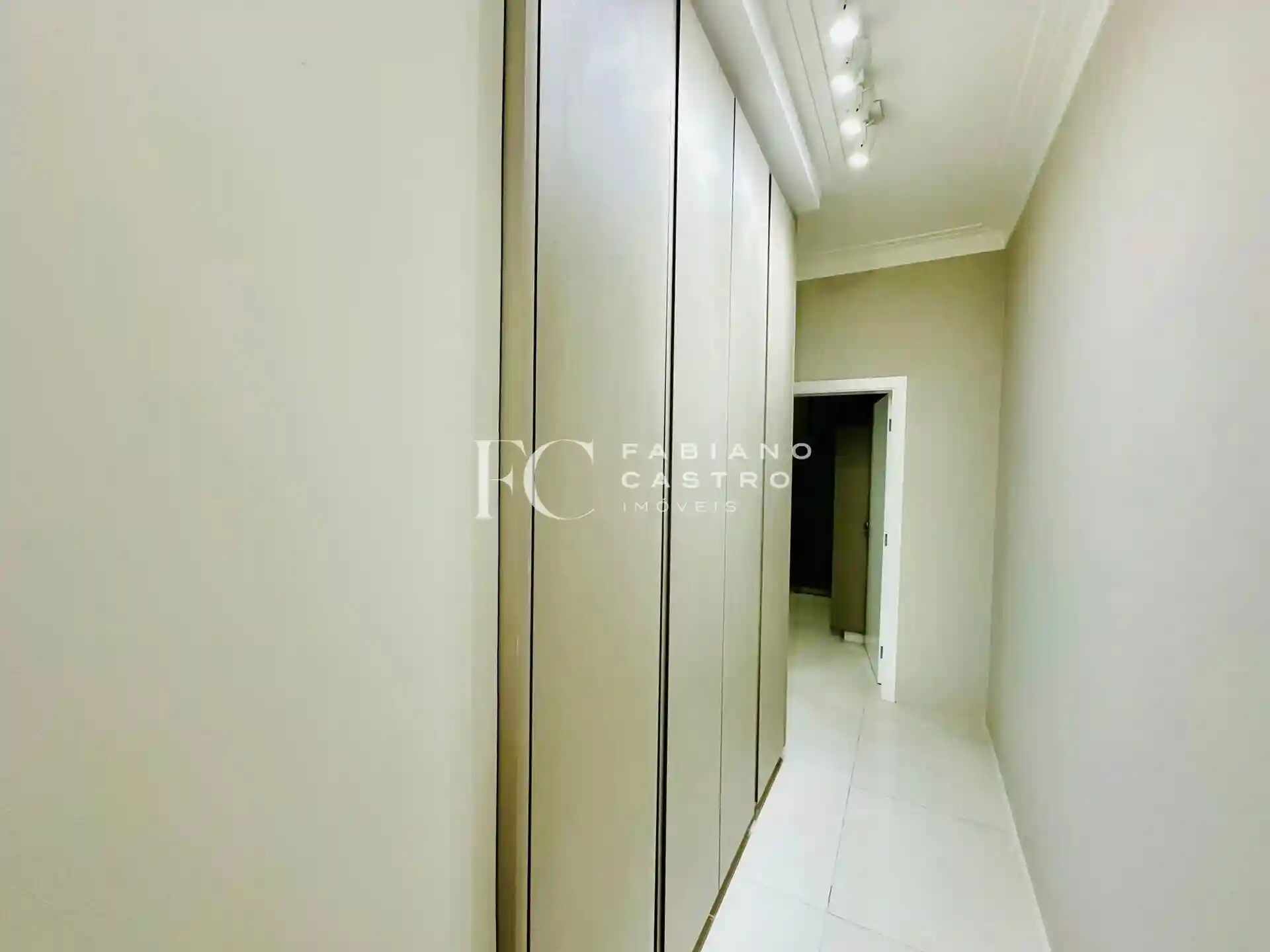 Casa de Condomínio com 3 quartos à venda, 175m² — foto 19 de 25