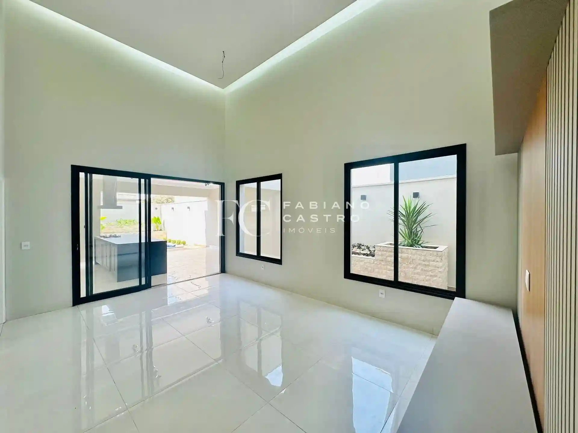 Casa de Condomínio com 3 quartos à venda, 175m² — foto 5 de 25