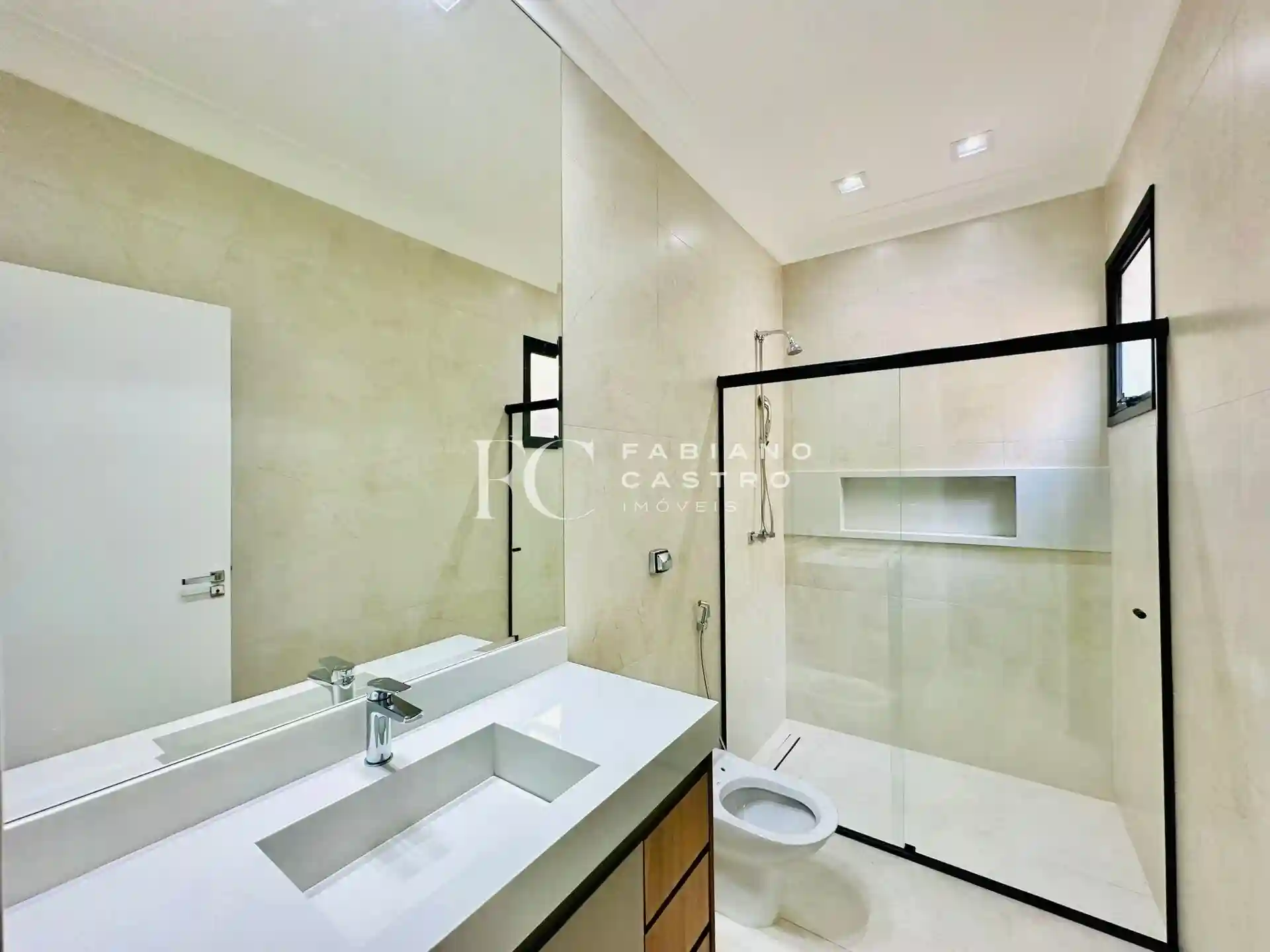 Casa de Condomínio com 3 quartos à venda, 175m² — foto 21 de 25