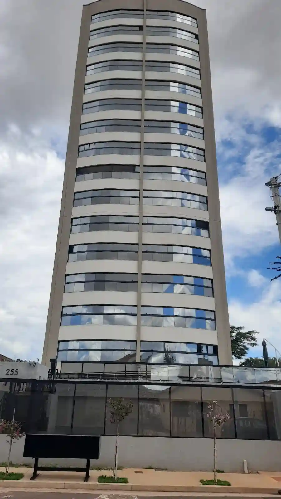 Apartamento com 3 quartos à venda, 135m² — foto 2 de 22