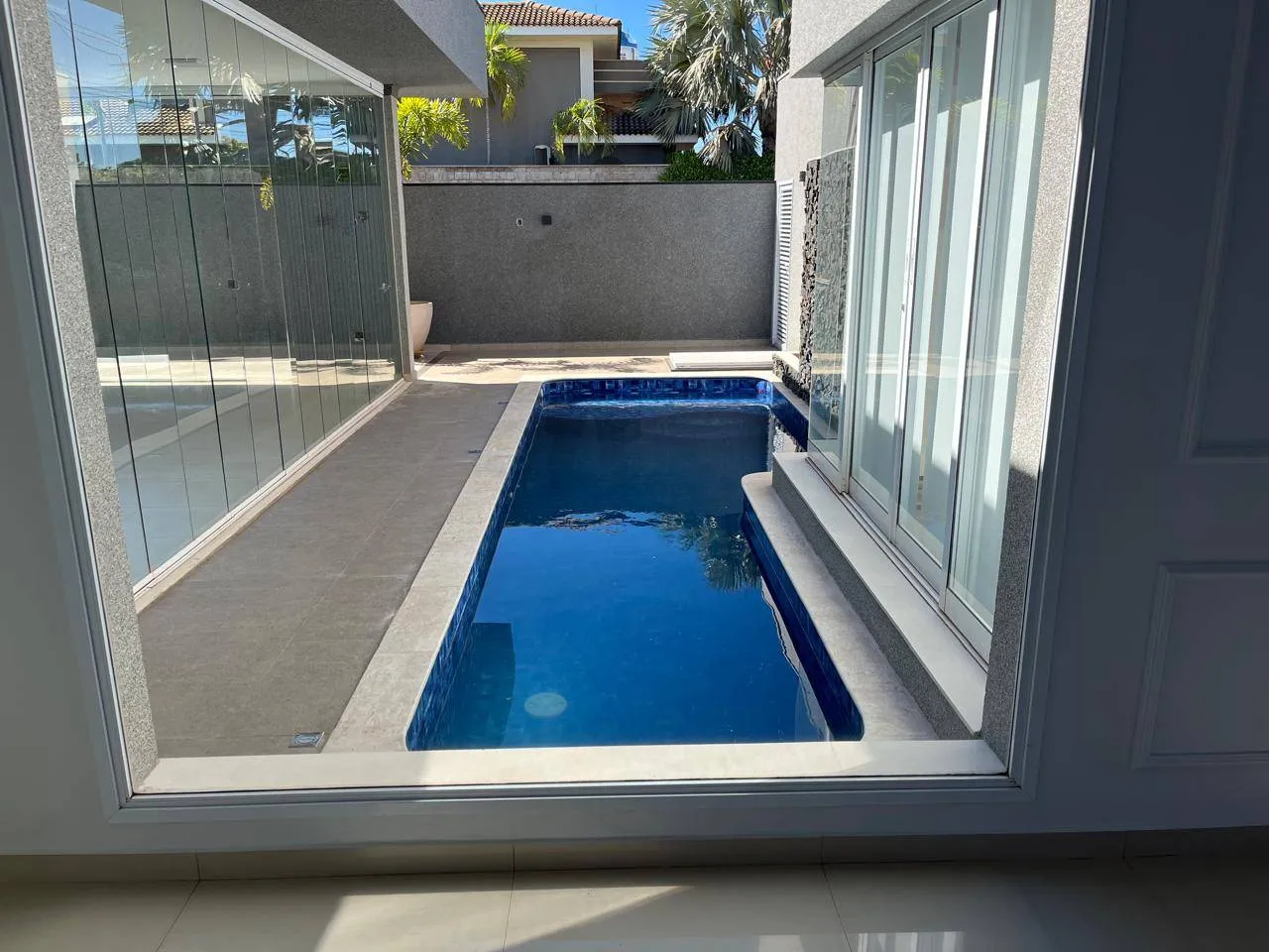Casa de Condomínio com 4 quartos à venda, 270m² — foto 7 de 43