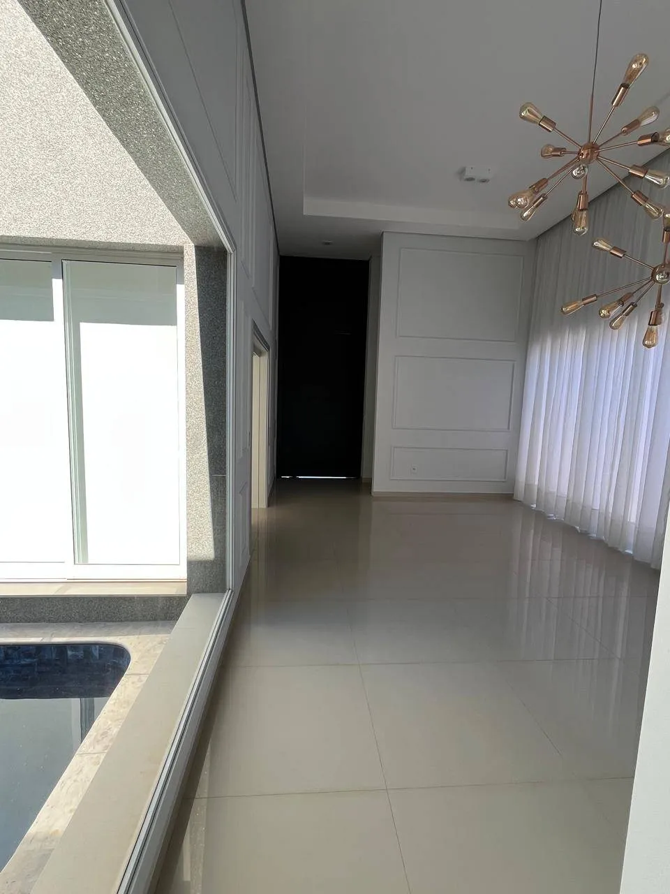 Casa de Condomínio com 4 quartos à venda, 270m² — foto 13 de 43