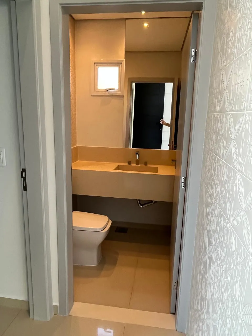 Casa de Condomínio com 4 quartos à venda, 270m² — foto 15 de 43