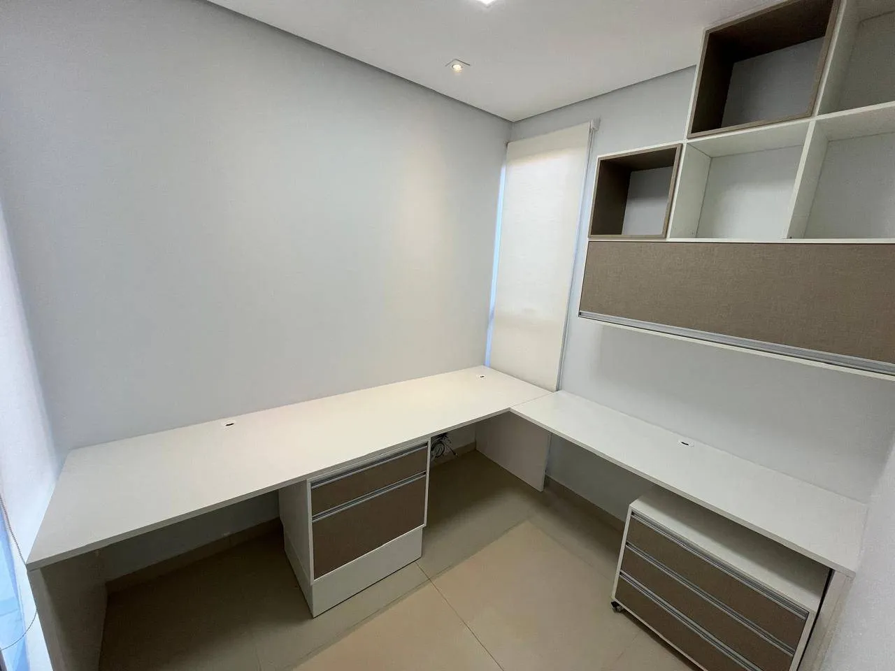 Casa de Condomínio com 4 quartos à venda, 270m² — foto 16 de 43