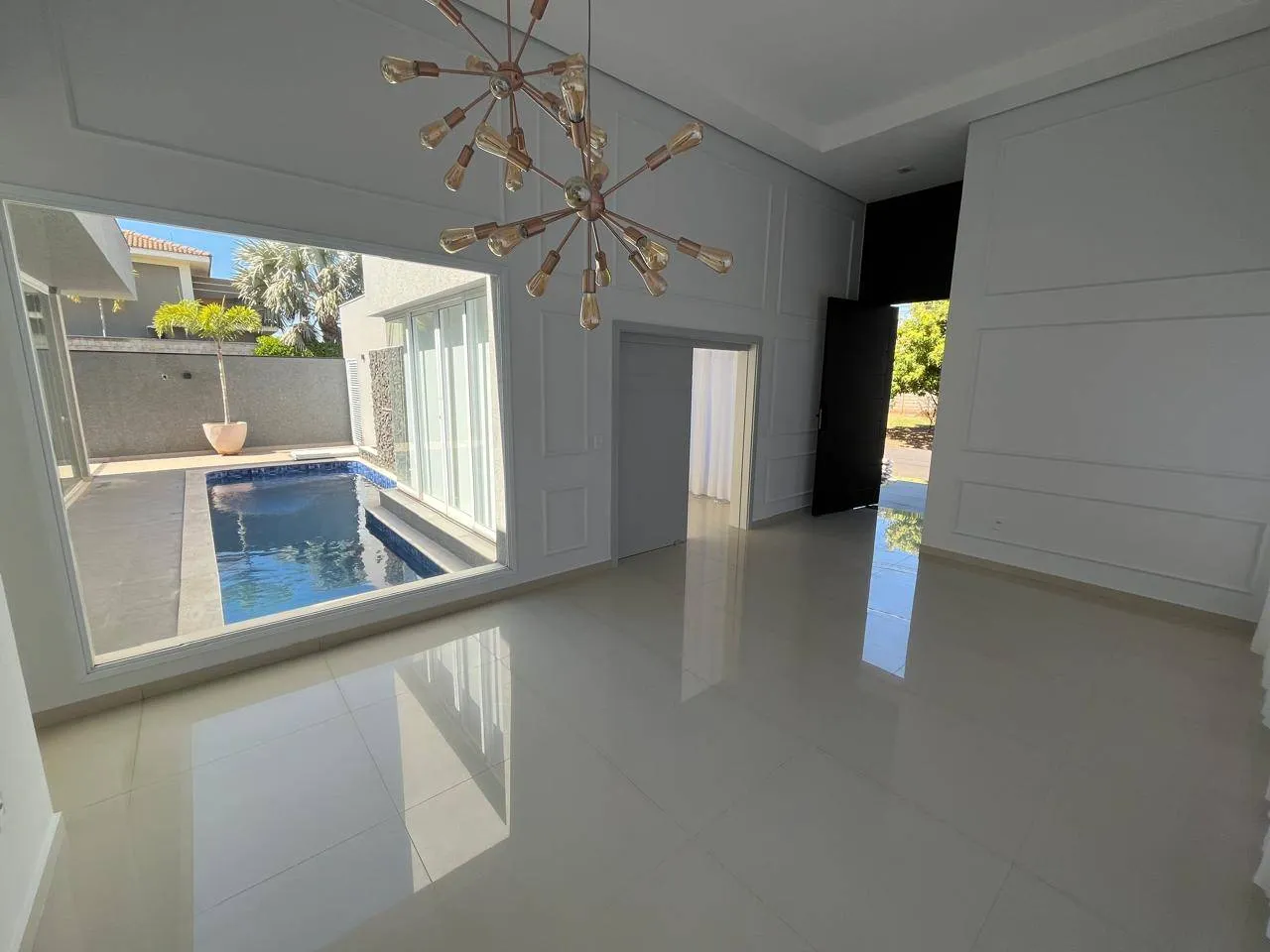 Casa de Condomínio com 4 quartos à venda, 270m² — foto 9 de 43