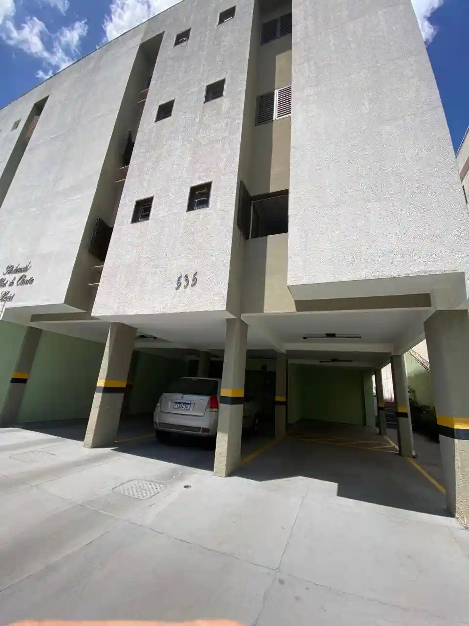 Apartamento com 3 quartos à venda, 98m² — foto 2 de 22