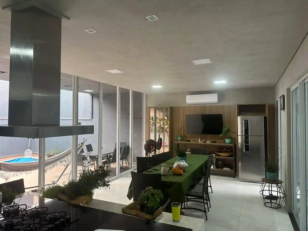 Casa de Condomínio com 3 quartos à venda, 360m² — foto 7 de 13