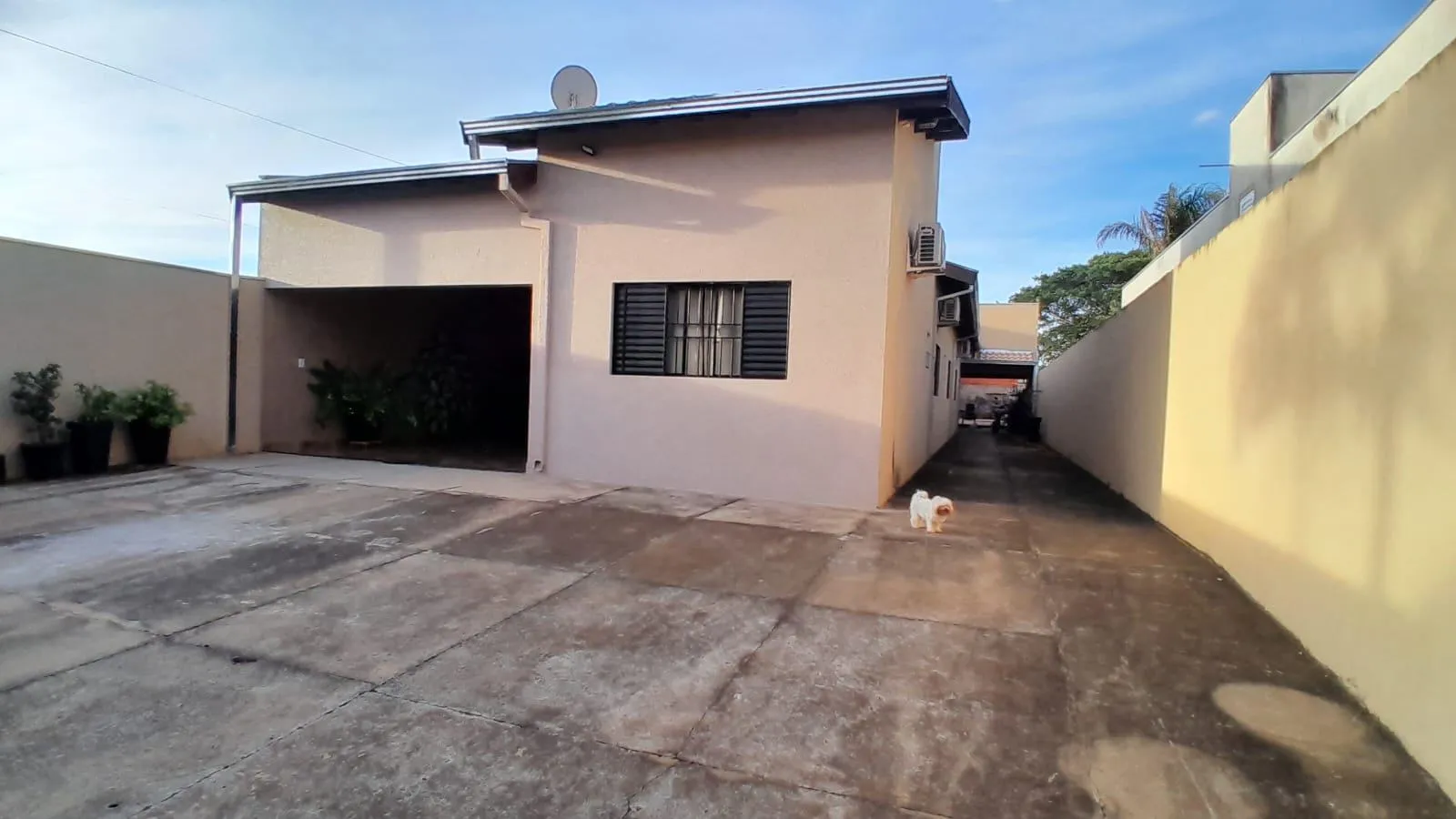 Casa com 4 quartos à venda, 550m² — foto 2 de 21