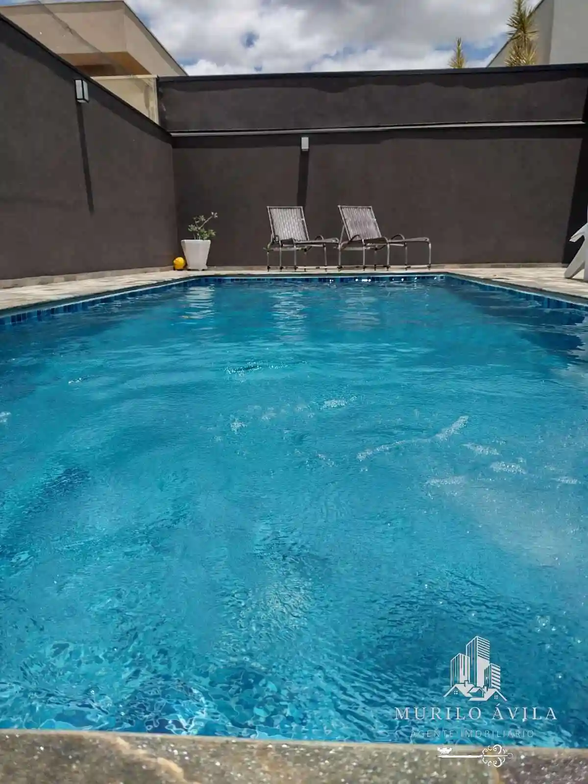 Casa de Condomínio com 3 quartos à venda, 400m² — foto 15 de 18