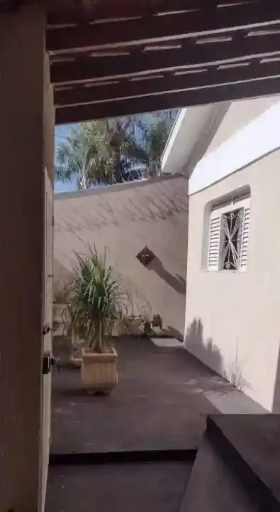 Casa com 3 quartos à venda, 217m² — foto 8 de 9