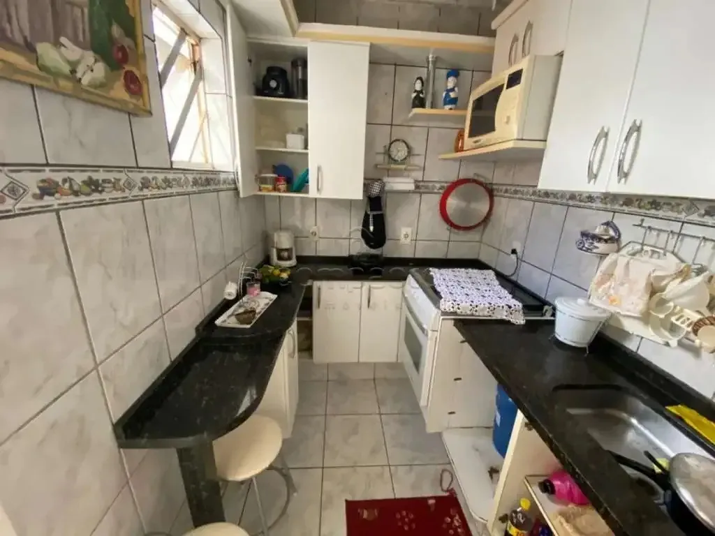 Casa com 3 quartos à venda, 225m² — foto 30 de 43