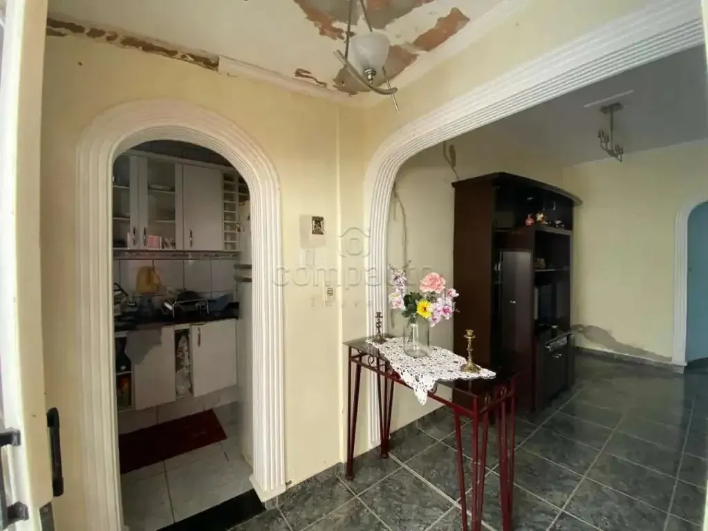 Casa com 3 quartos à venda, 225m² — foto 28 de 43