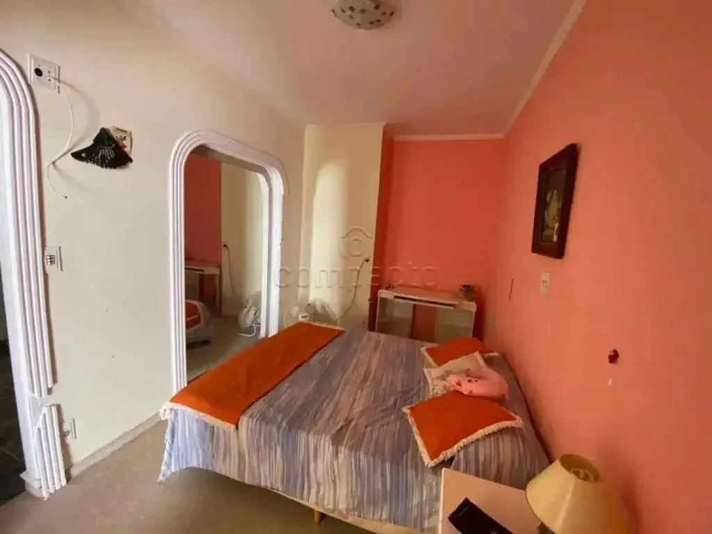 Casa com 3 quartos à venda, 225m² — foto 27 de 43