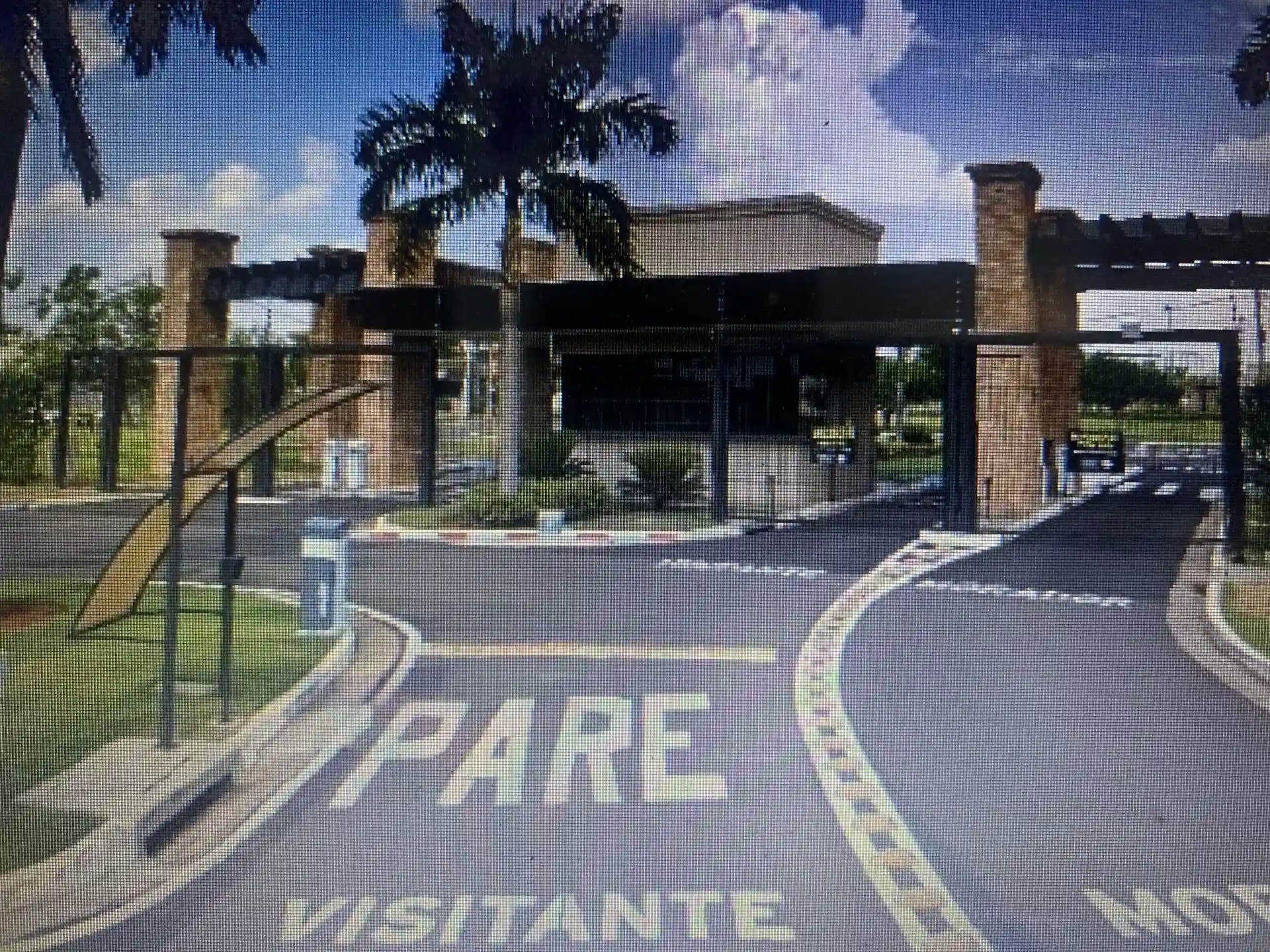 Terreno / Lote / Condomínio  à venda, 308m² — foto 2 de 4
