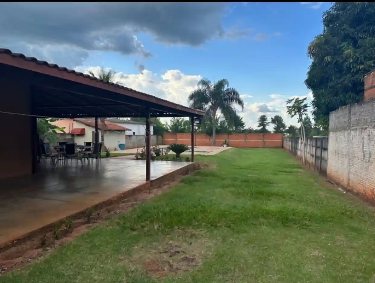 Fazenda / Sítio / Chácara com 2 quartos à venda, 1080m² — foto 7 de 17