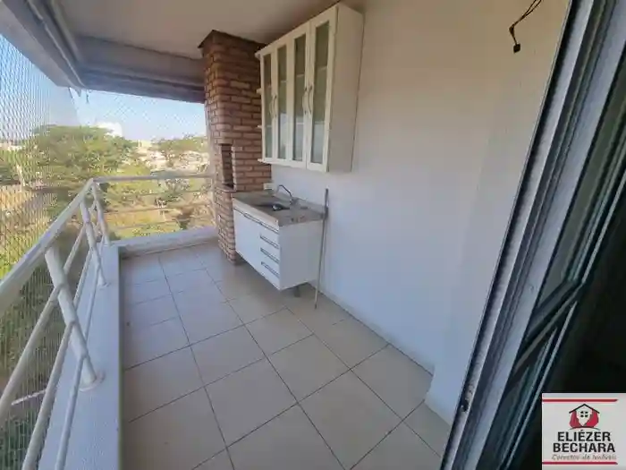 Apartamento com 3 quartos à venda, 90m² — foto 4 de 11