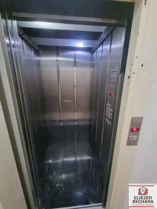 Apartamento com 3 quartos à venda, 90m² — foto 9 de 11