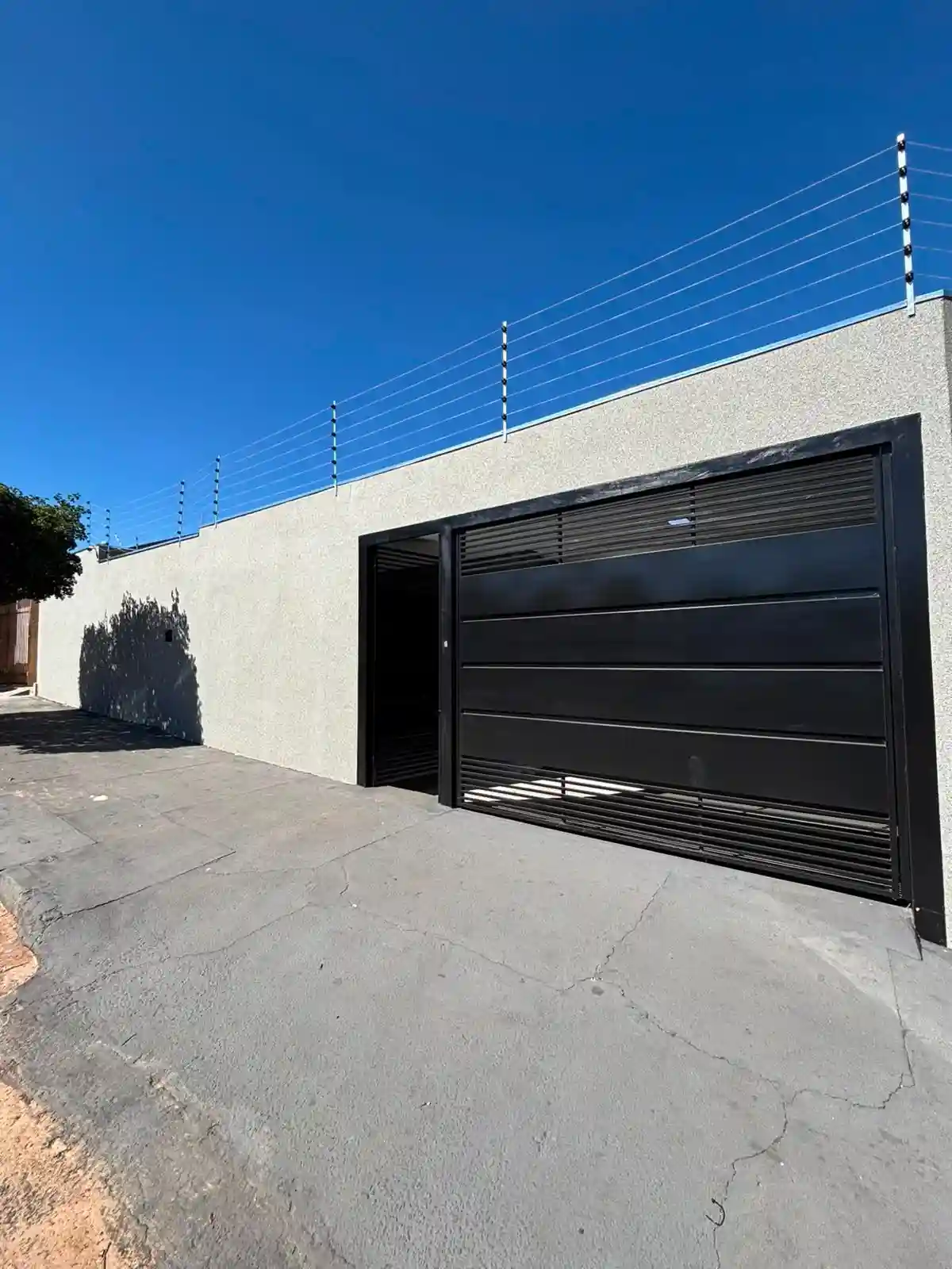 Casa com 2 quartos à venda, 80m² — foto 1 de 19