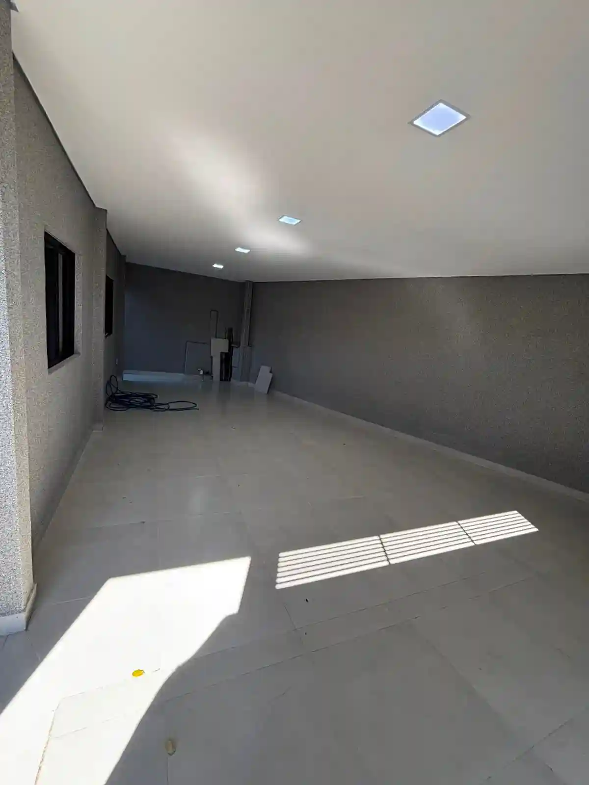 Casa com 2 quartos à venda, 80m² — foto 2 de 19