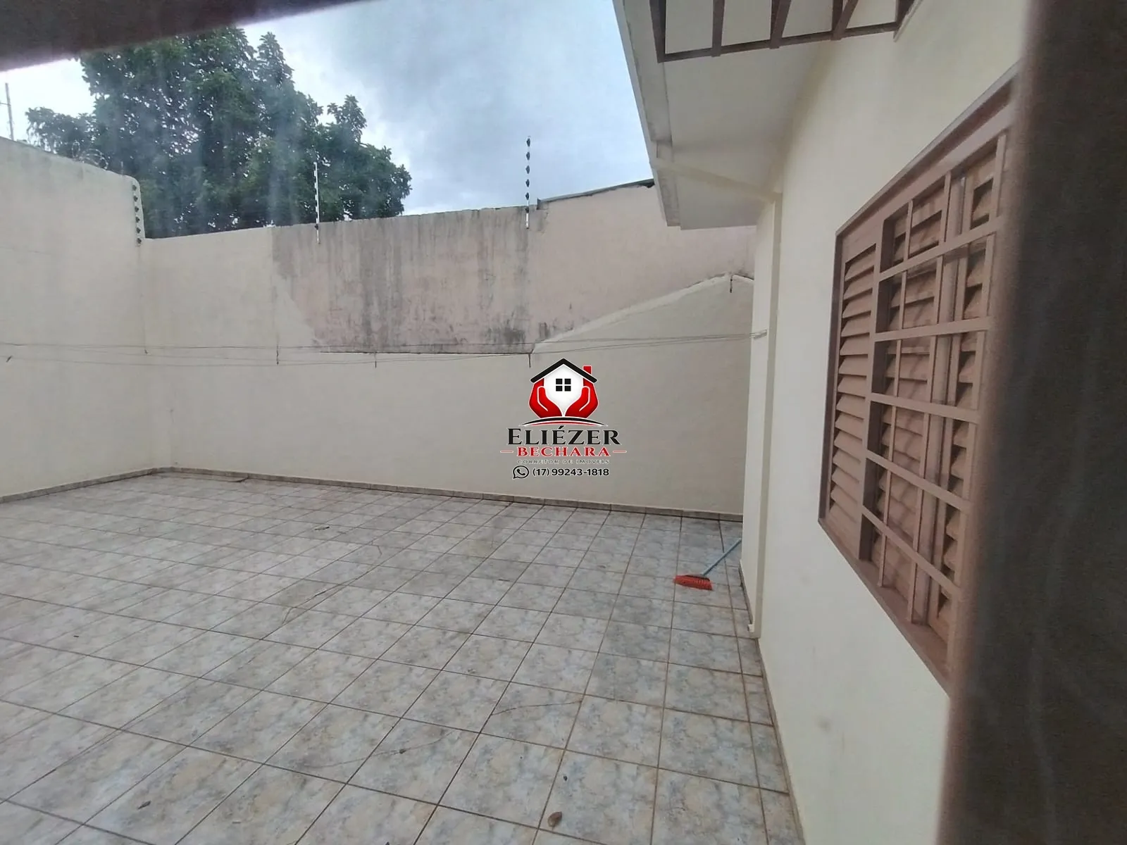 Casa com 3 quartos à venda, 165m² — foto 25 de 35