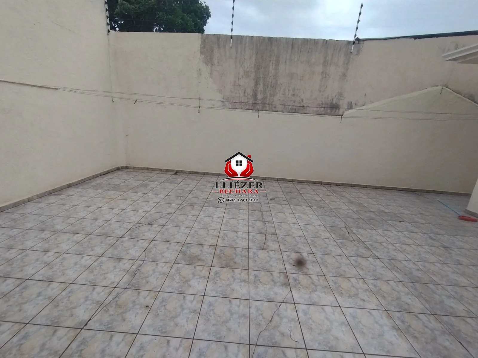 Casa com 3 quartos à venda, 165m² — foto 33 de 35