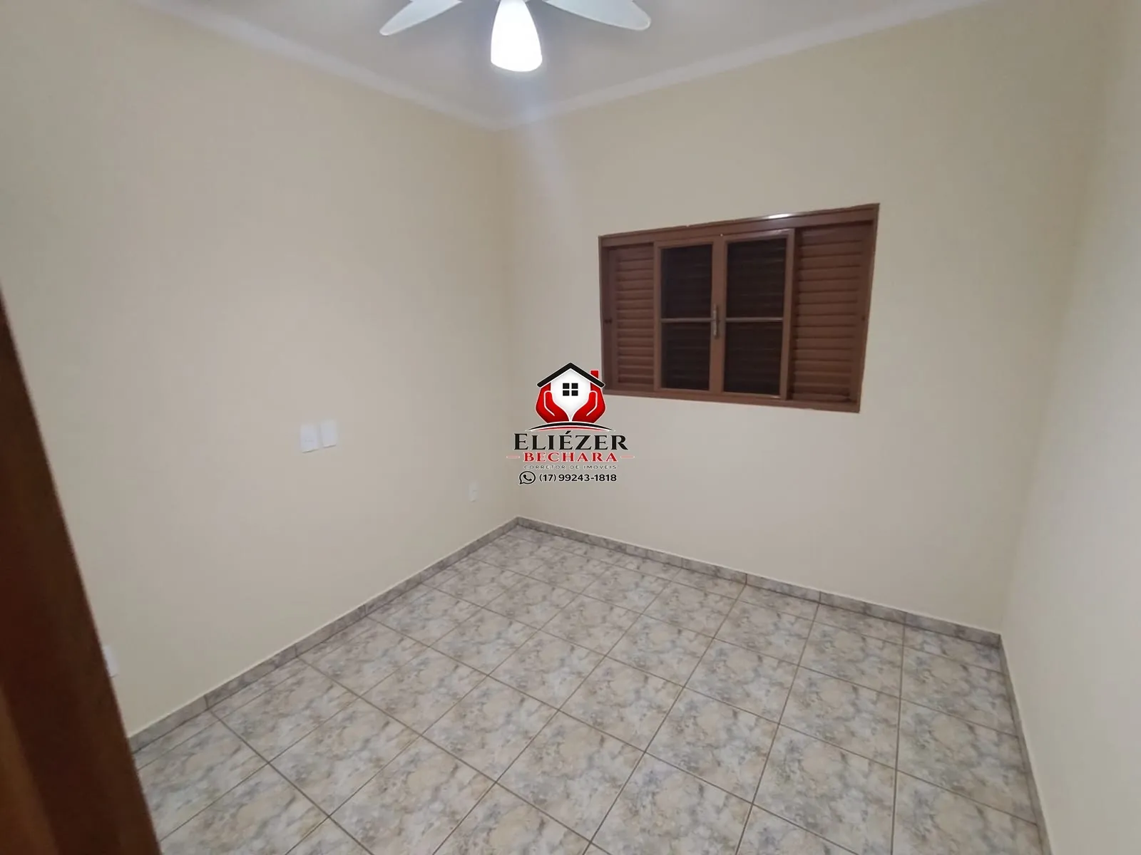 Casa com 3 quartos à venda, 165m² — foto 29 de 35