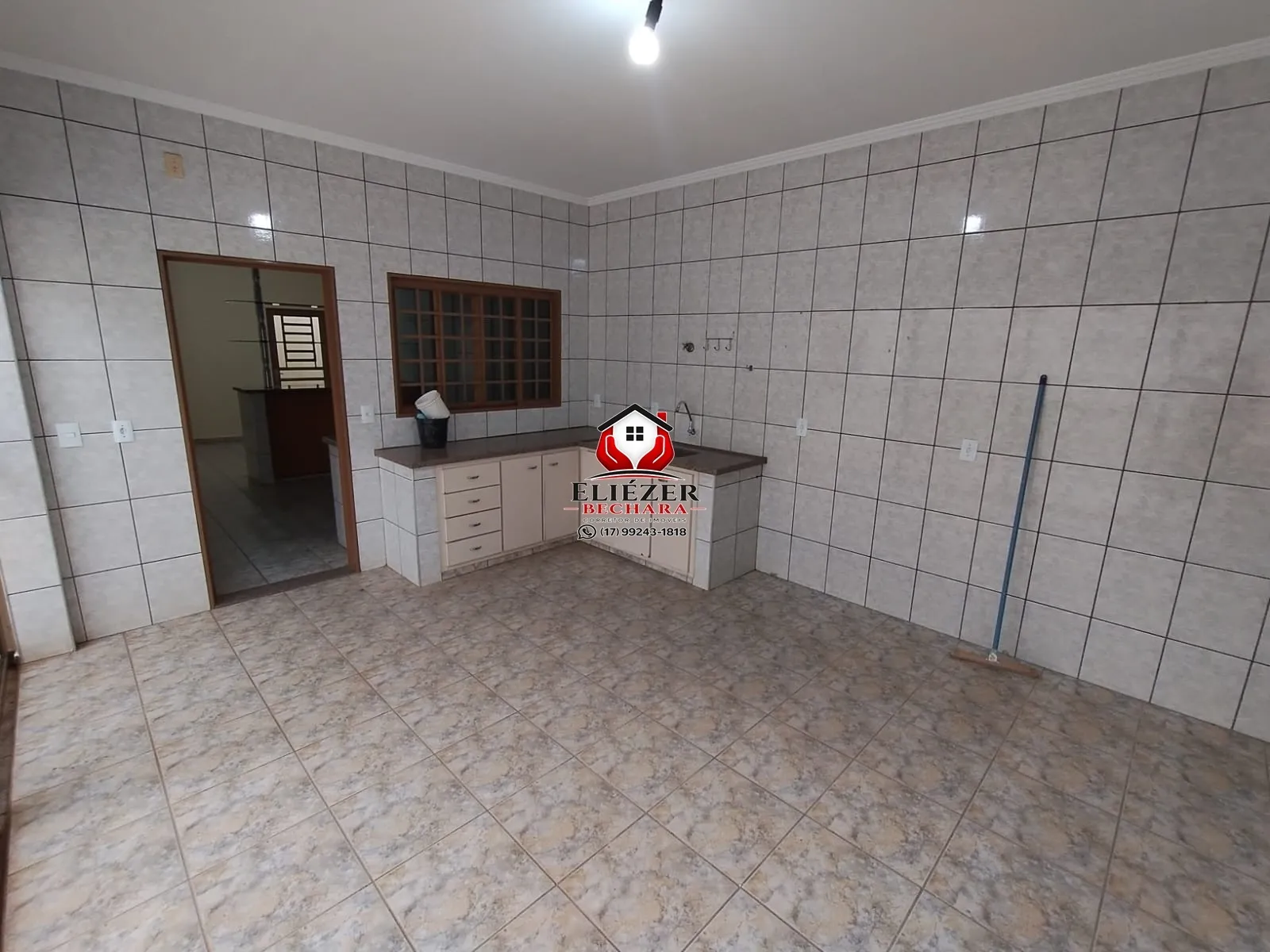 Casa com 3 quartos à venda, 165m² — foto 10 de 35