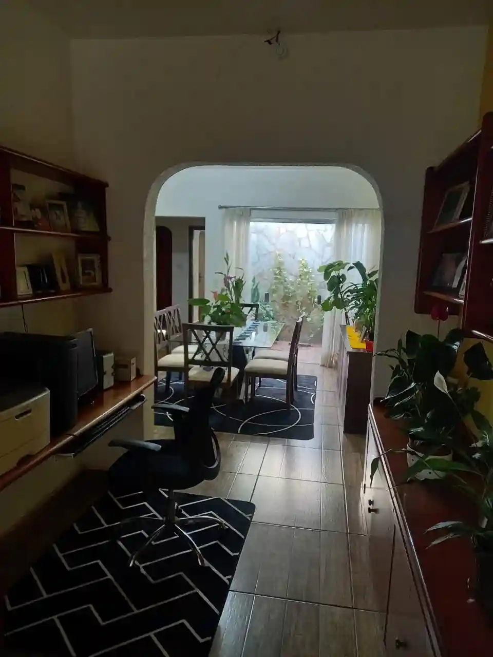 Casa com 3 quartos à venda, 190m² — foto 1 de 34