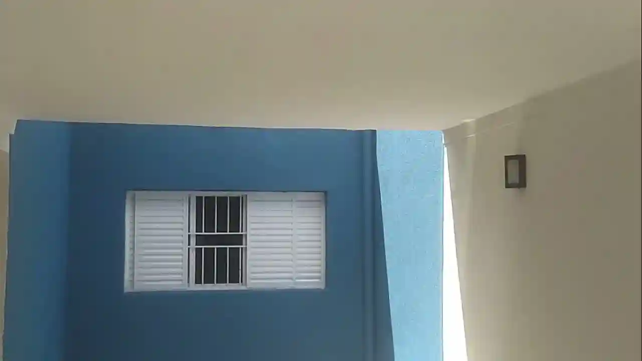 Casa com 3 quartos à venda, 80m² — foto 3 de 4