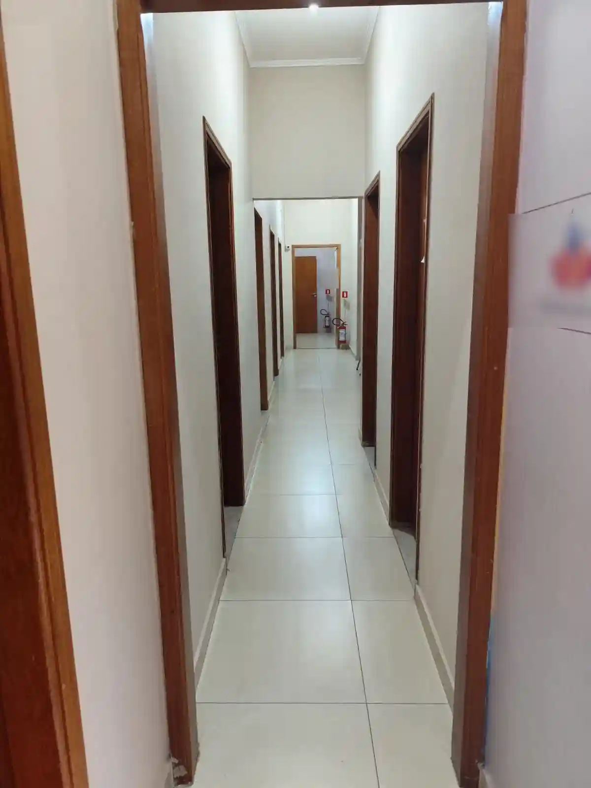 Imóvel Comercial com 11 quartos para aluguel, 195m² — foto 13 de 22
