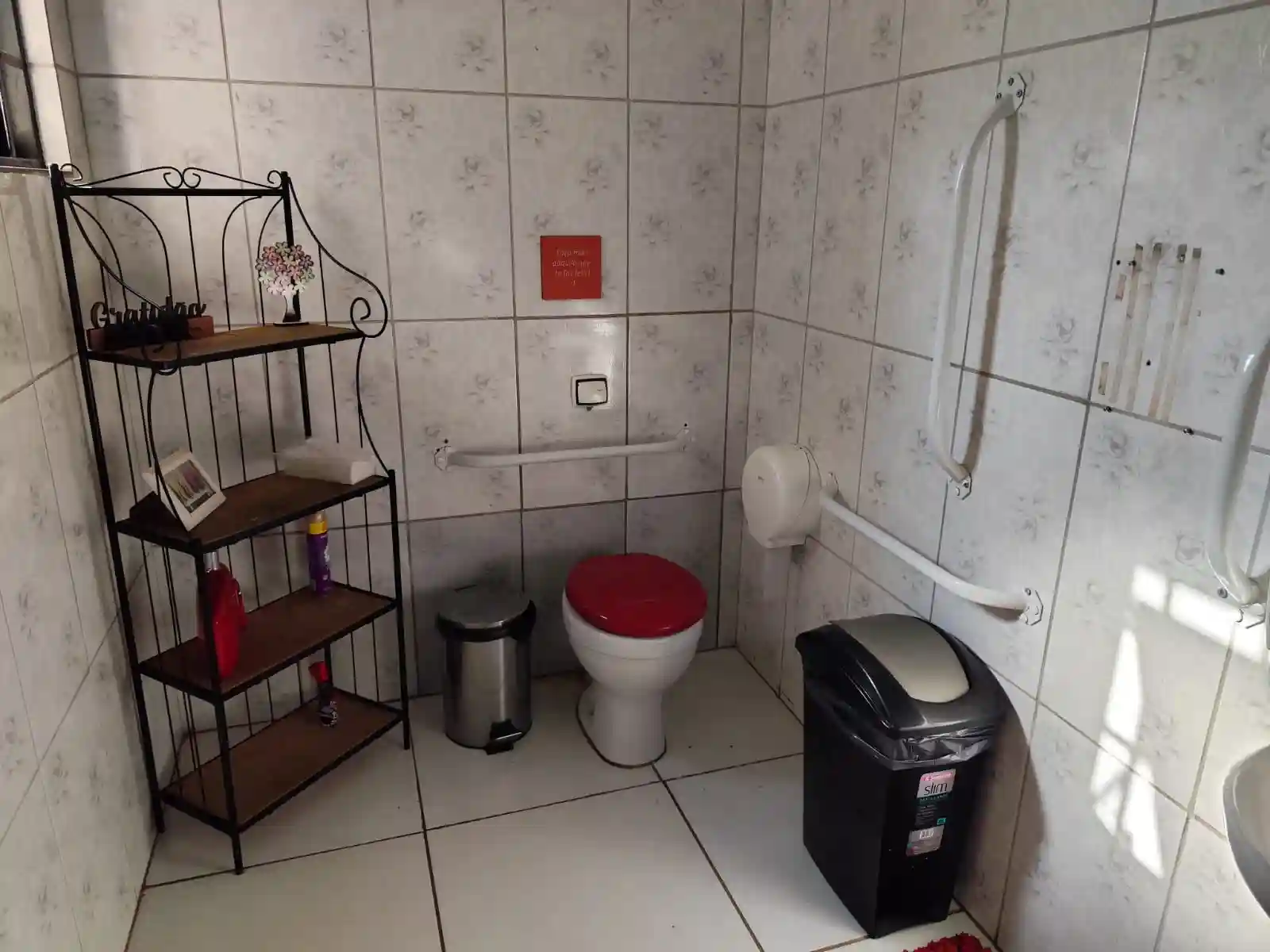 Imóvel Comercial com 11 quartos para aluguel, 195m² — foto 7 de 22