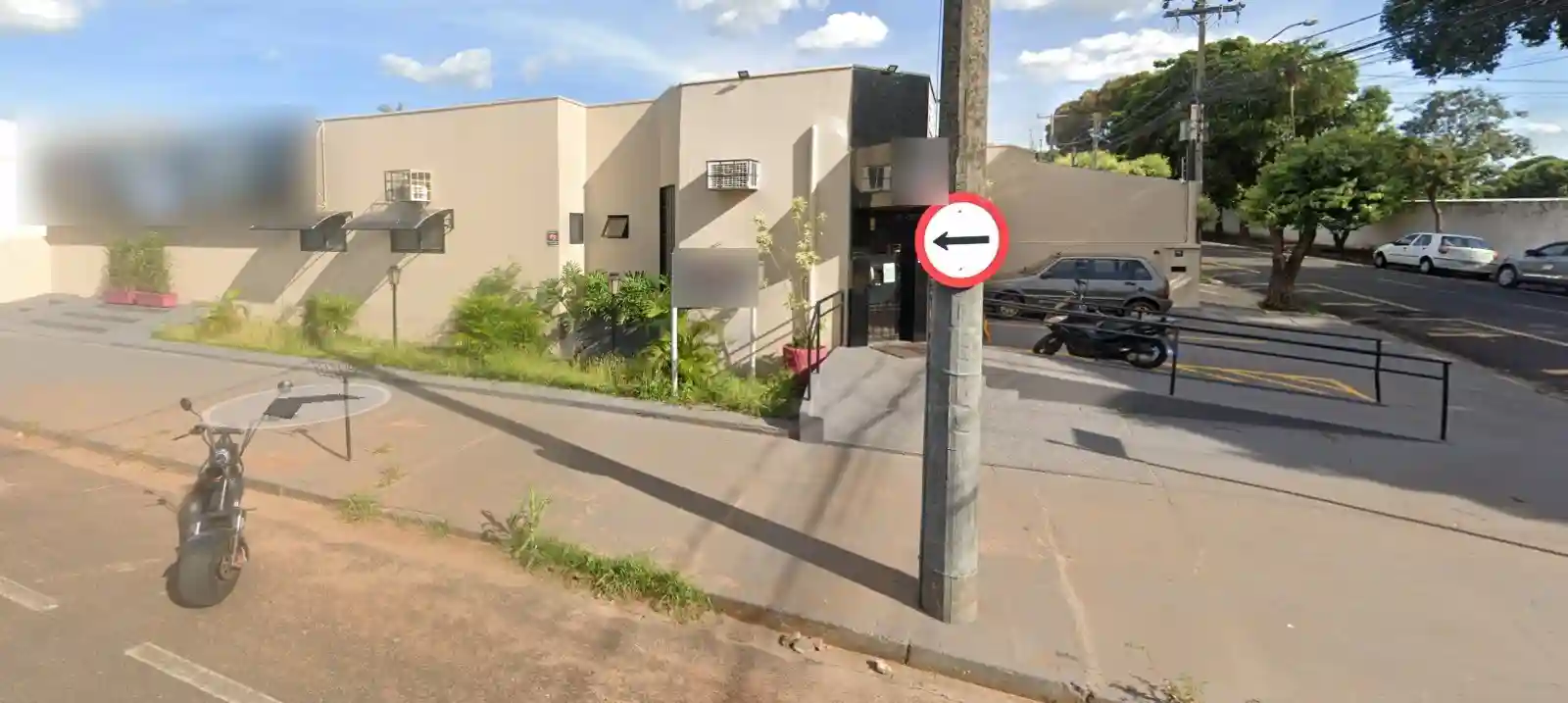 Imóvel Comercial com 11 quartos para aluguel, 195m² — foto 14 de 22