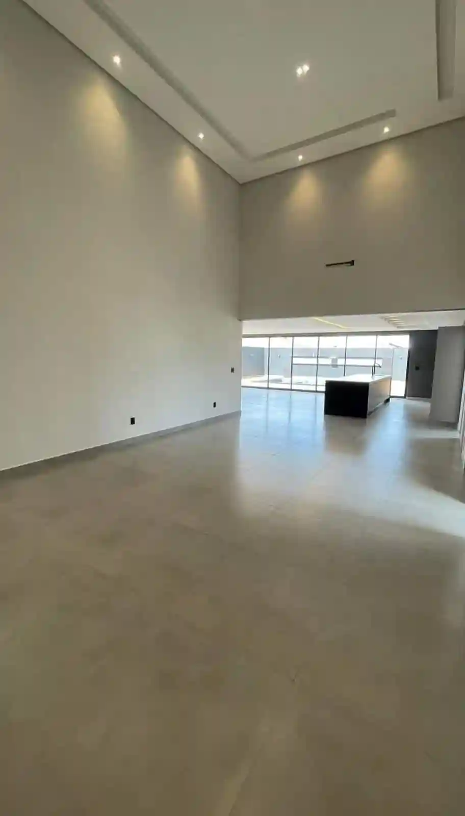 Casa de Condomínio com 3 quartos à venda, 477m² — foto 14 de 31