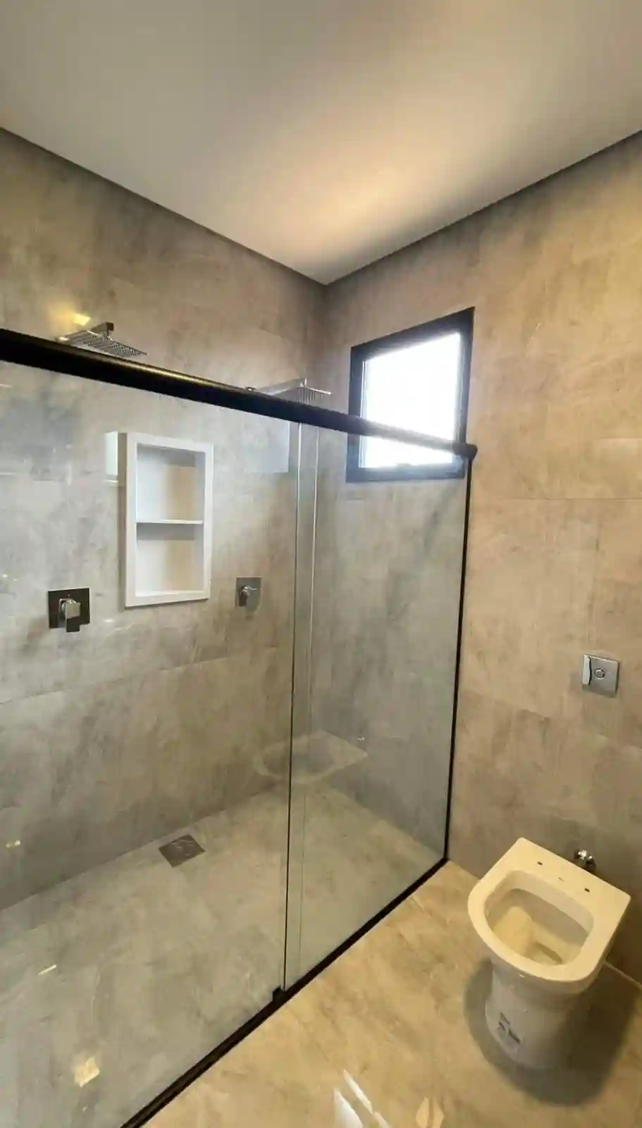 Casa de Condomínio com 3 quartos à venda, 477m² — foto 18 de 31