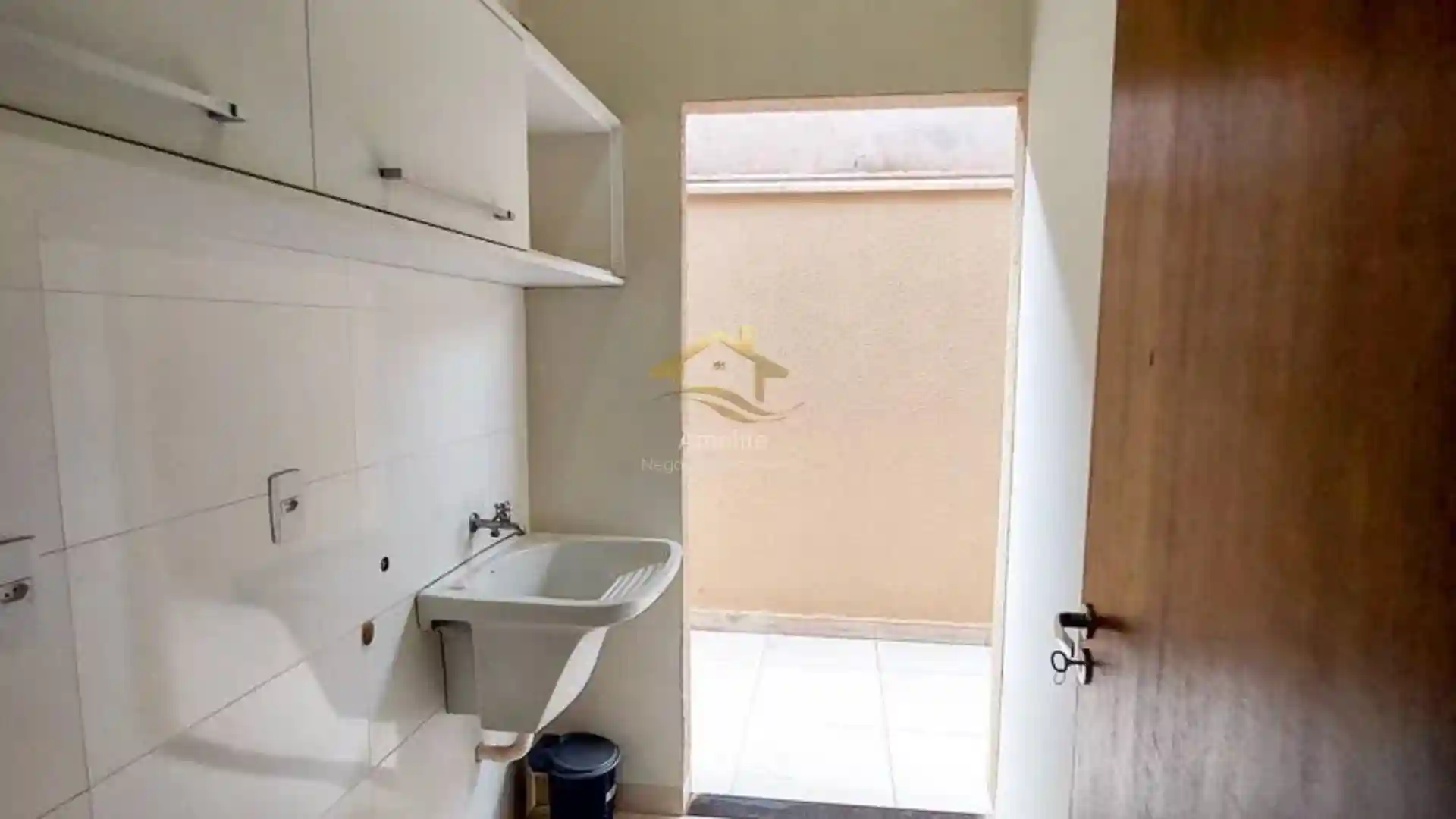 Casa de Condomínio com 3 quartos à venda, 180m² — foto 28 de 54