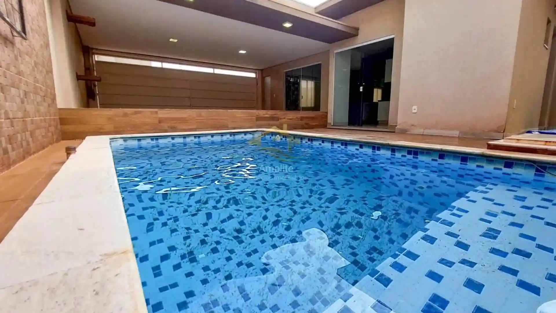 Casa de Condomínio com 3 quartos à venda, 180m² — foto 8 de 54