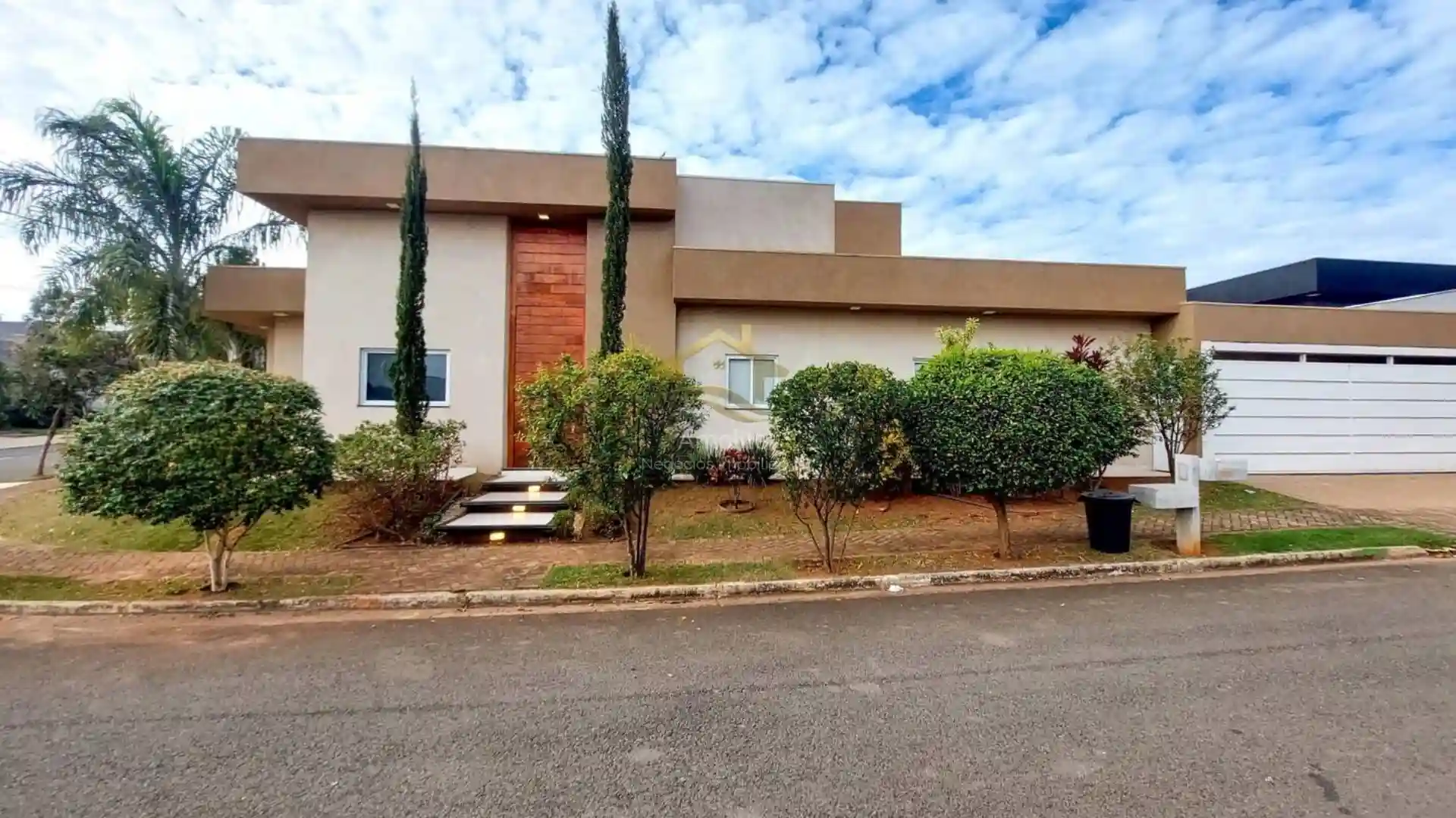 Casa de Condomínio com 3 quartos à venda, 180m² — foto 4 de 54