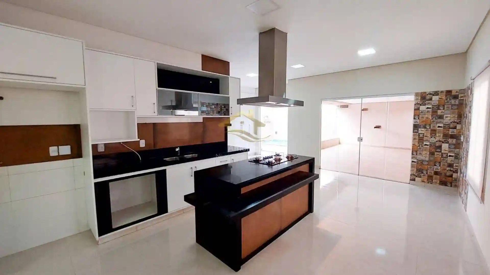 Casa de Condomínio com 3 quartos à venda, 180m² — foto 13 de 54