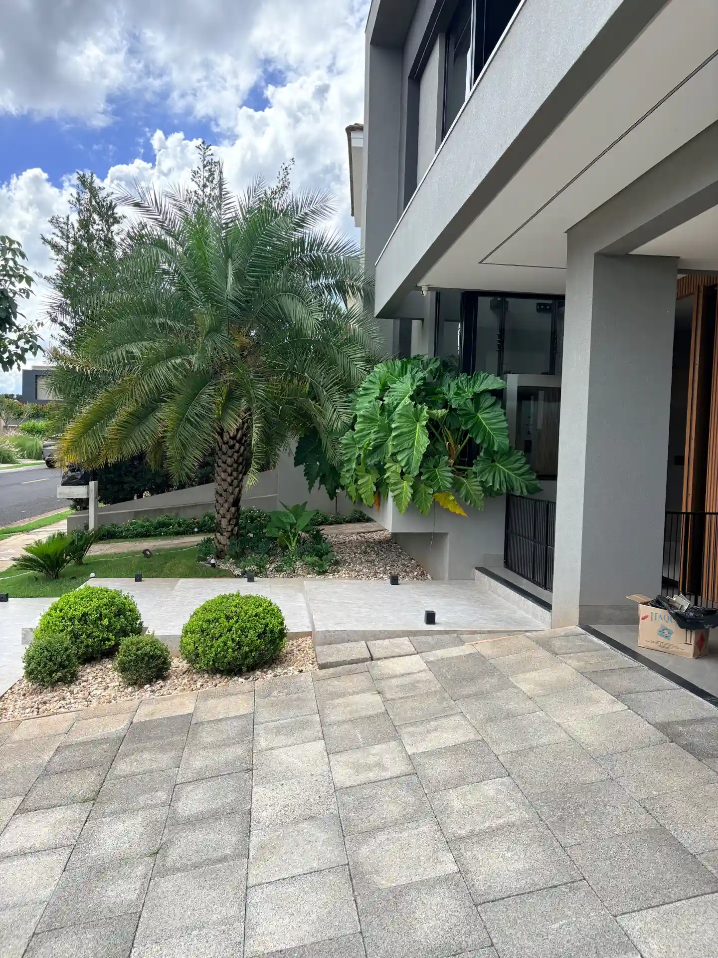 Casa de Condomínio  à venda, 425m² — foto 2 de 6