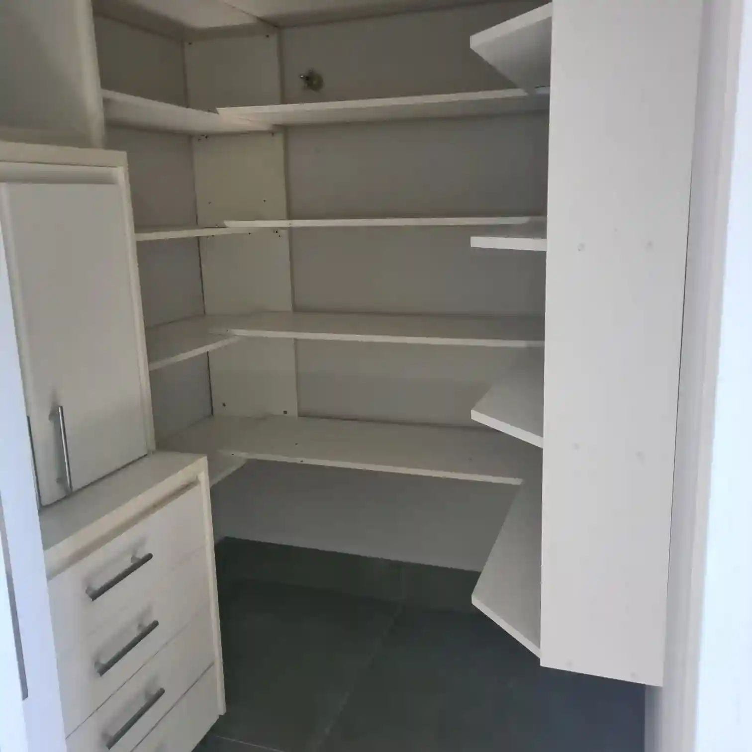 Casa de Condomínio com 4 quartos para aluguel, 1000m² — foto 16 de 27