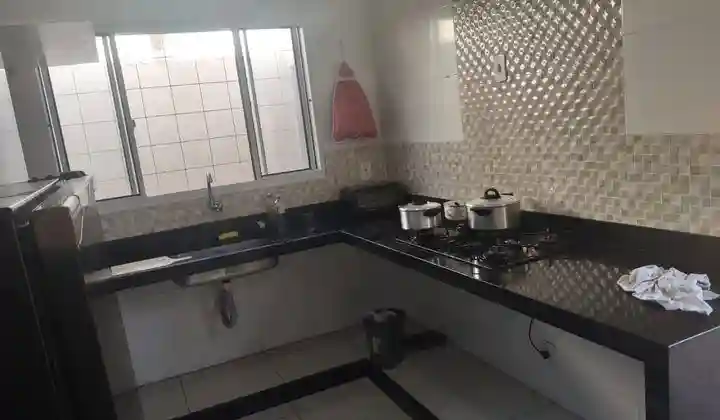 Casa com 1 quarto à venda, 70m² — foto 4 de 12