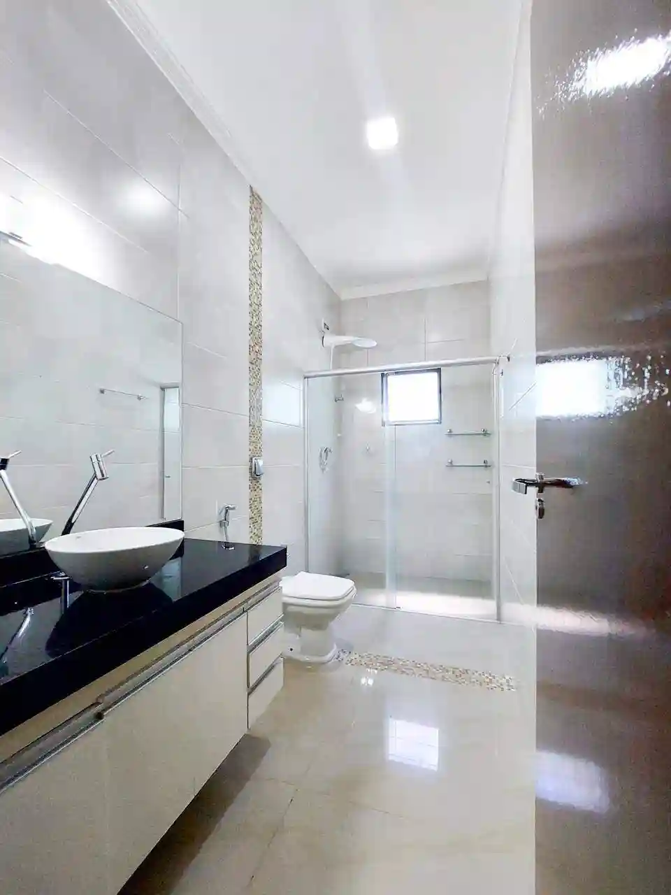 Casa de Condomínio com 3 quartos à venda, 200m² — foto 28 de 36