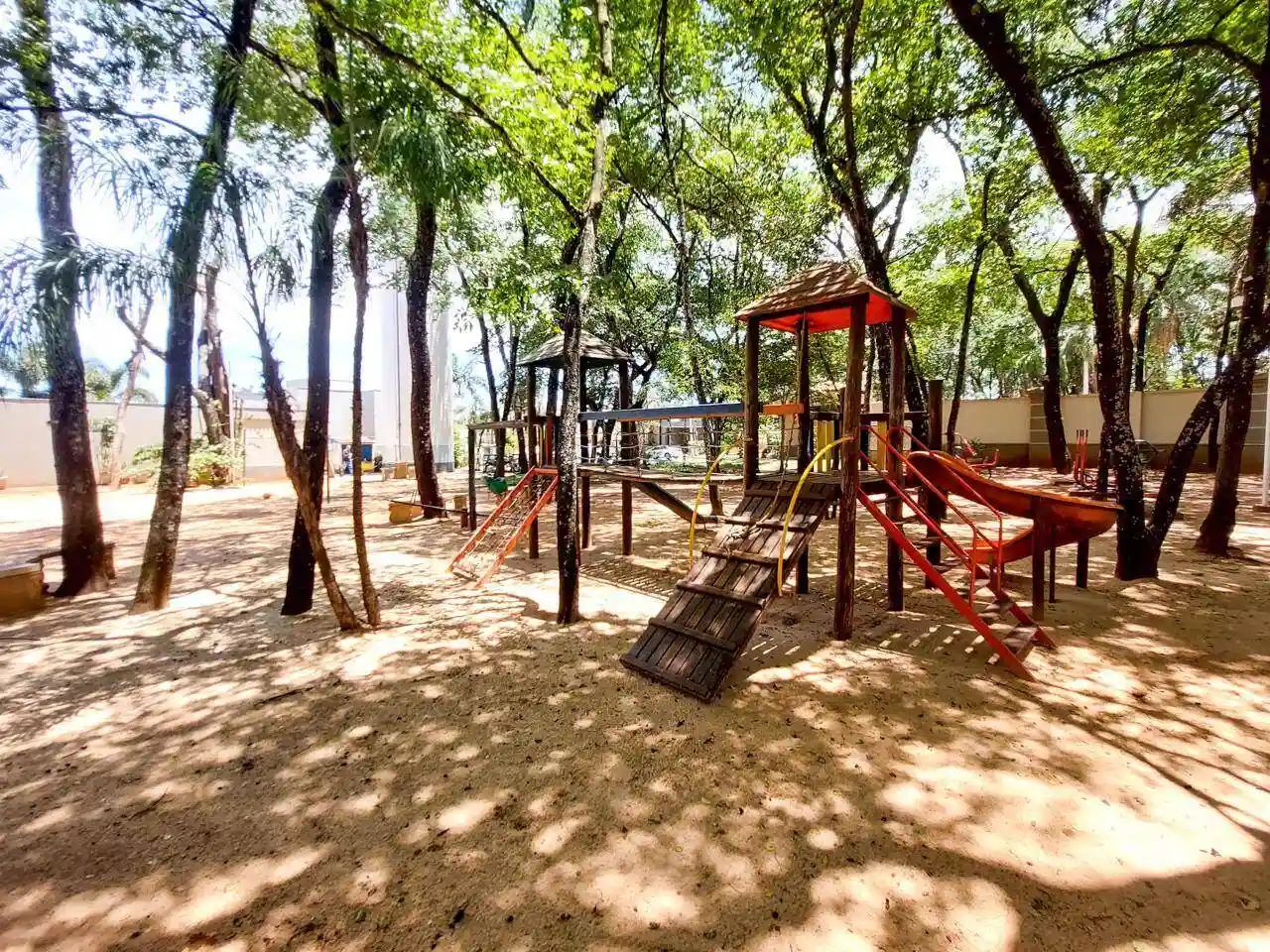 Casa de Condomínio com 3 quartos à venda, 200m² — foto 36 de 36